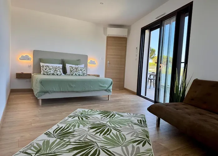 Domaine Lumistella 2