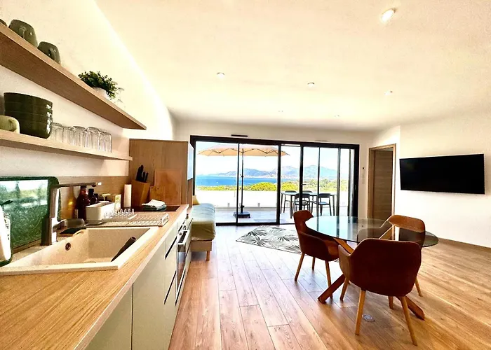 Domaine Lumistella 2 *