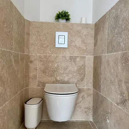 Domaine Lumistella 2 *