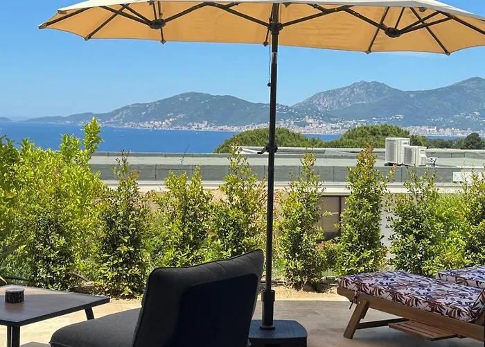 Domaine Lumistella 2 شقة *