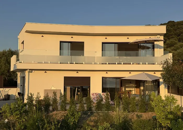 Domaine Lumistella 2